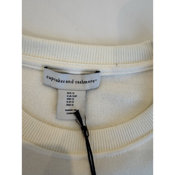 Cupcakes and Cashmere "Santa Baby" Ivory Sweatshirt-Size Small oversized NWT - Picture 3 of 4